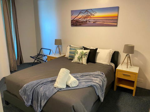 Mooloolaba Beachfront: Superior Resort Apartment - Accommodation Mooloolaba 1