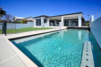 Mooloolaba Waterfront Luxury with Accommodation Mooloolaba