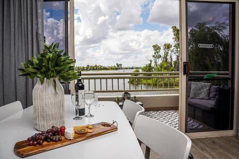 Mulwala Lakeside Apartment - Accommodation Mooloolaba 0