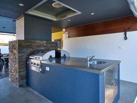 Myrtleford Motel On Alpine - Accommodation Mooloolaba 3