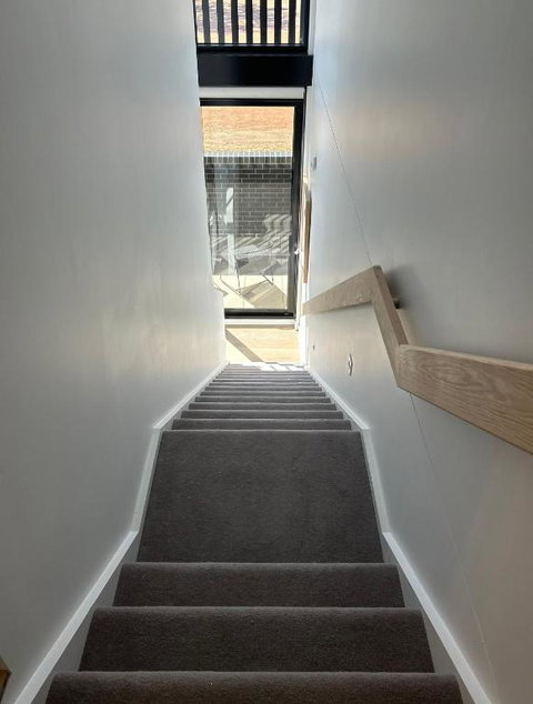 New & Modern Loft 1bd W/Pool&Gym - Accommodation Mooloolaba 3