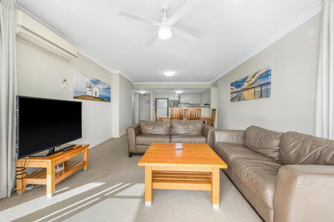Northpoint 402 - Accommodation Mooloolaba 1