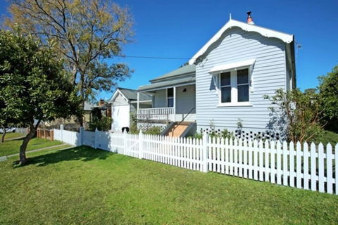 Nowra Beauty - Accommodation Mooloolaba 0