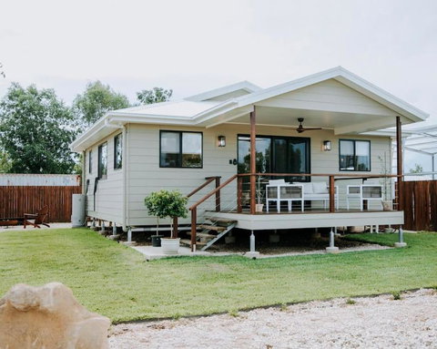 Olive Grove Winton - Accommodation Mooloolaba 2