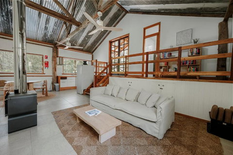 Orchard Cottage - Quiet Farm Escape - Accommodation Mooloolaba 0