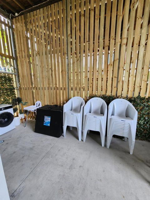OXLEY Mineral Pool & Private Home SuburbanSTAY - Accommodation Mooloolaba 3