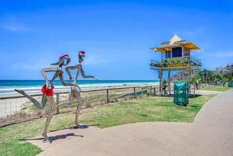 PALMA - Couples Beach Shack! - Accommodation Mooloolaba 3