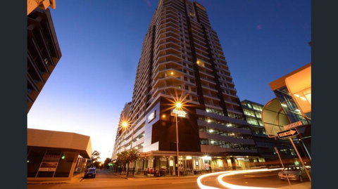 Pandanas Apt 8 18th Fl Sunrise And Harbour Views - Accommodation Mooloolaba 3