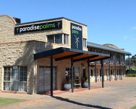 Paradise Palms - Accommodation Mooloolaba 0