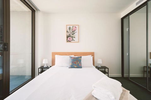 Patio Mt View 1BR Apt In CBD Near ANU And Museum With Free Parking And WiFi - Accommodation Mooloolaba 3
