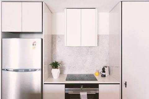 Patio Mt View 1BR Apt In CBD Near ANU And Museum With Free Parking And WiFi - Accommodation Mooloolaba 2