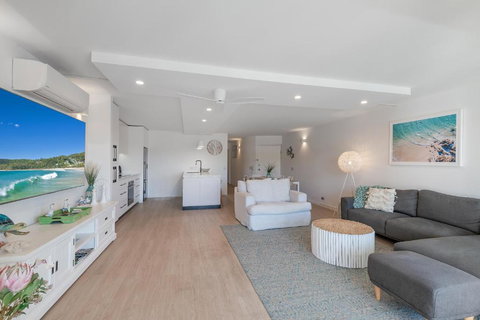 Peaceful Riverside Living, Noosa Heads - Accommodation Mooloolaba 2