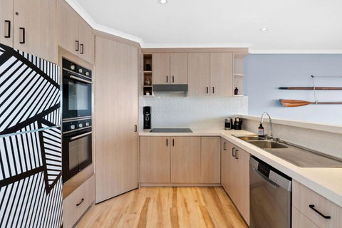 Pier Vista - Accommodation Mooloolaba 3