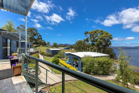 Port Huon Cottages - Accommodation Mooloolaba 1