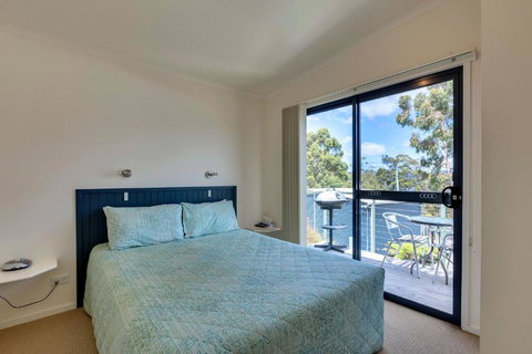 Port Huon Cottages - Accommodation Mooloolaba 3