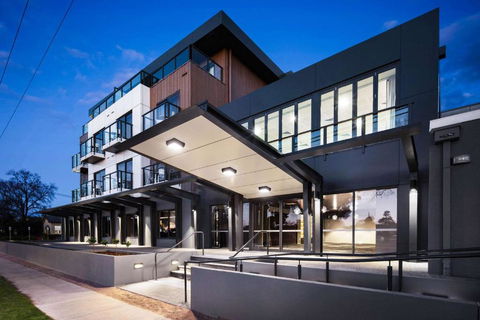 Quality Hotel Lakeside - Accommodation Mooloolaba 1