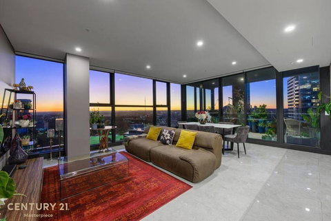 Premium 3Bed Luxury With Infinity Pool & Gym - Accommodation Mooloolaba 0