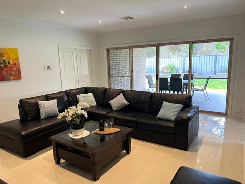 Premium Barossa Getaway - Accommodation Mooloolaba 1