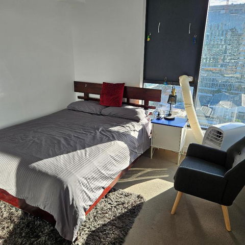 Private Bedroom & Bathroom In Shared Inner Brisbane Apartment - Accommodation Mooloolaba 3