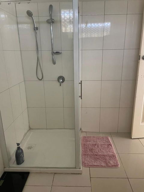 Private Room Near Melbourne Airport - Accommodation Mooloolaba 3