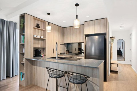 Queen Windsor I30 - Accommodation Mooloolaba 1