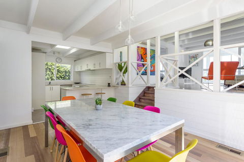 At Agnes Ave: Coastal Views - Accommodation Mooloolaba 2