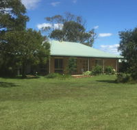 At HOME on HOLMES - Accommodation Mooloolaba