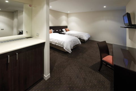 Atlantis Hotel Melbourne - Accommodation Mooloolaba 1