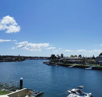 Attached Self Service Waterfront Whole Villa - Sydney - Accommodation Mooloolaba
