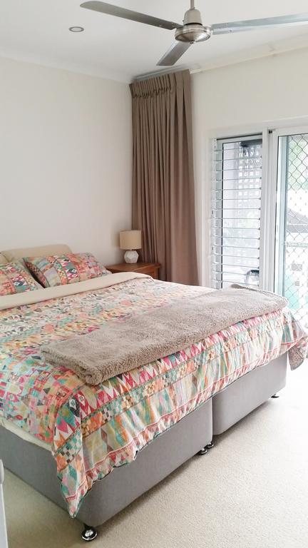 Attenborough Apartments - Accommodation Mooloolaba 3