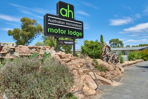 Australian Homestead Motor Lodge - Accommodation Mooloolaba 0