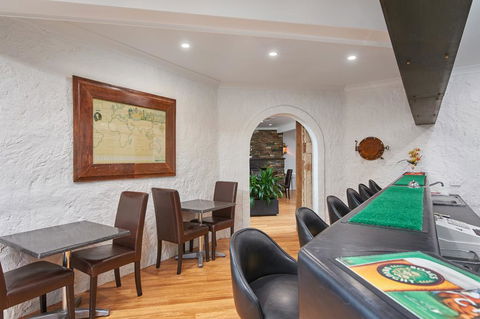 Australian Homestead Motor Lodge - Accommodation Mooloolaba 2