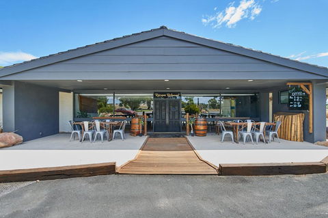 Australian Homestead Motor Lodge - Accommodation Mooloolaba 1