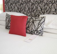 Avaleen Lodge Motor Inn - Accommodation Mooloolaba