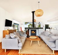 Ayana Beach House - Pet Friendly - Opposite Beach - Accommodation Mooloolaba