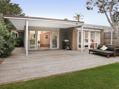 Backyard Bliss - Accommodation Mooloolaba 1