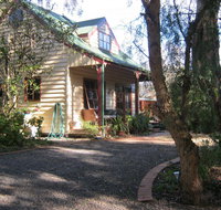 Ballarat cottages incorporating yarrowee cottage and Admirals cottage - Accommodation Mooloolaba