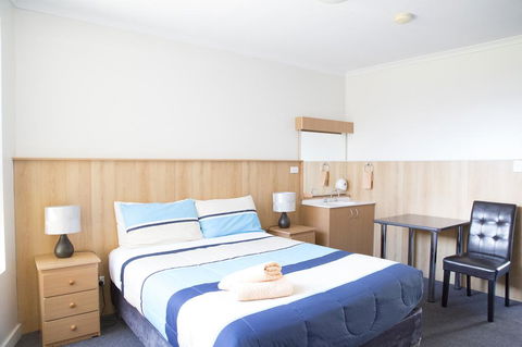 Bamboo Motor Inn - Accommodation Mooloolaba 1