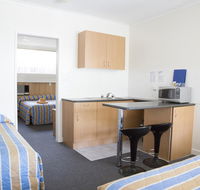 Bamboo Motor Inn - Accommodation Mooloolaba