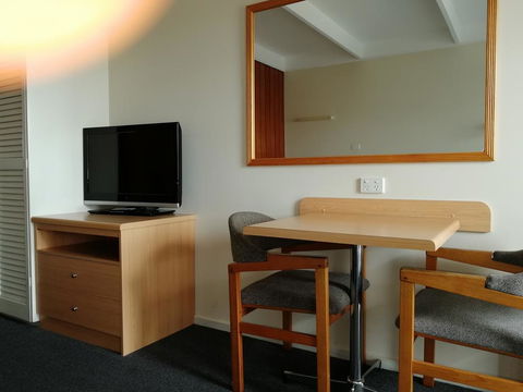 Banjo Paterson Motor Inn - Accommodation Mooloolaba 1