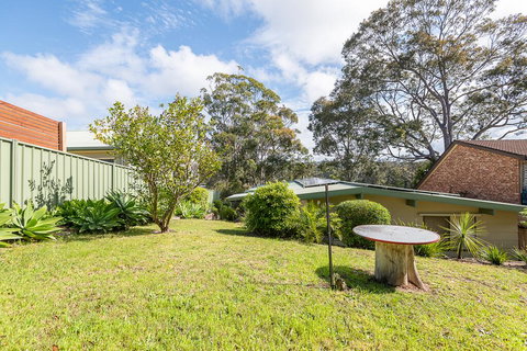 Batehaven Beach House - Accommodation Mooloolaba 2