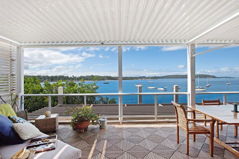 Bay Breeze Boutique Accommodation - Accommodation Mooloolaba 0