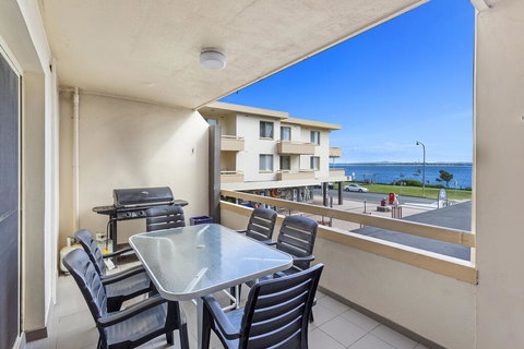 Bay Village, Unit 4/47 Shoal Bay Road - Accommodation Mooloolaba 0