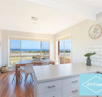 Beachfront Living - Accommodation Mooloolaba
