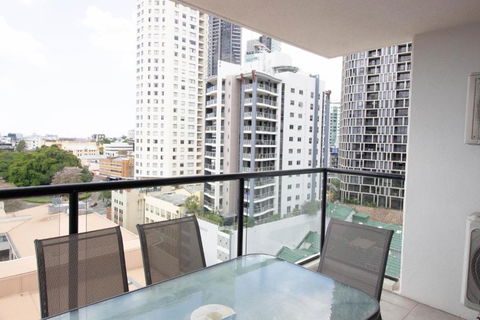 Republic Apartment - Accommodation Mooloolaba 3