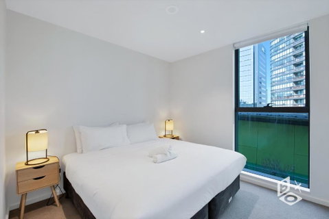 REST COLLECTION Apartments On Collins Docklands - Accommodation Mooloolaba 2
