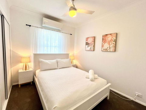 Renovated Queenslander - Upstairs 2km To Stadium - Accommodation Mooloolaba 3