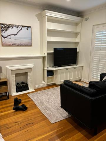 Regents Gate East Melbourne - Accommodation Mooloolaba 0