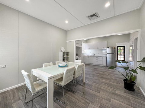 Relax At Gossan - Accommodation Mooloolaba 0