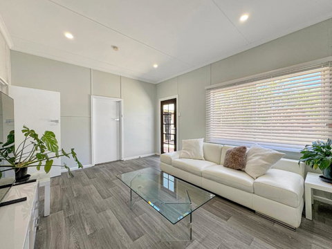 Relax At Gossan - Accommodation Mooloolaba 3